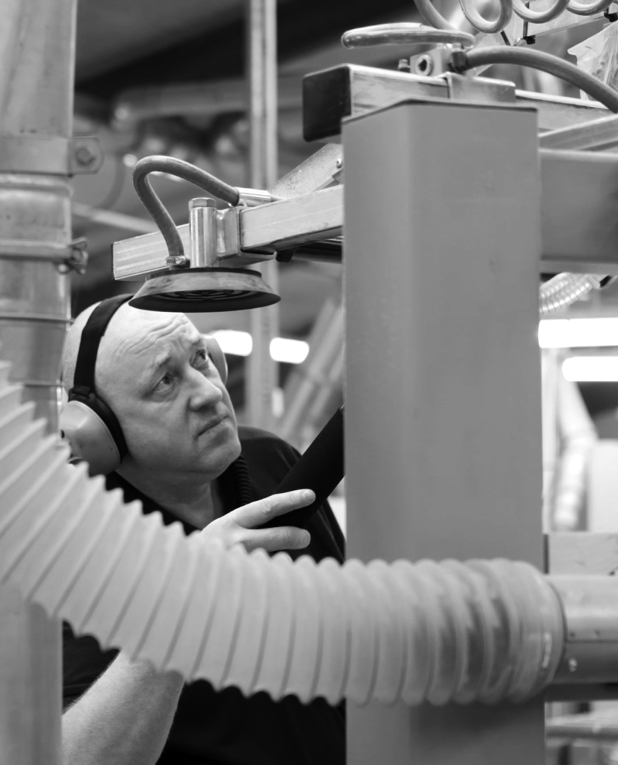Air-leak-detection